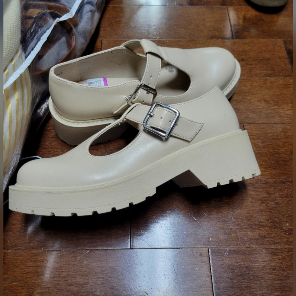Steve Madden shoes